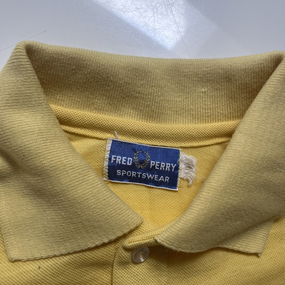 Fred Perry Men's Polo Medium Yellow Basic - image 3
